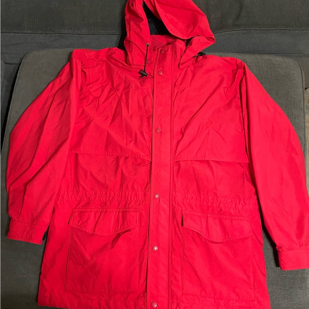 Eddie Bauer Red Hooded Men's Jacket vented Large removable hood